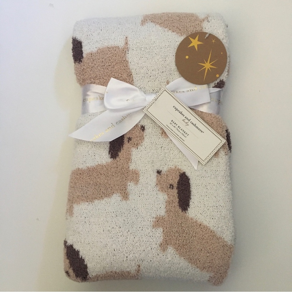 NEW Baby Blanket Plush Cozy  Soft Puppy Dog Theme Gift| Cupcakes & Cashmere